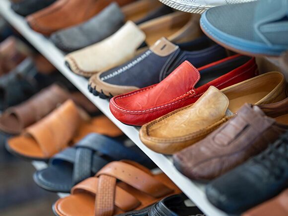 Ultimate Guide to Places That Buy Used Shoes in the USA